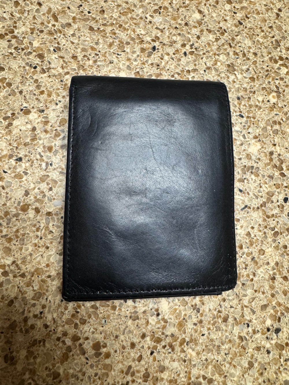 Source Unknown Black Leather Bi-Fold Wallet